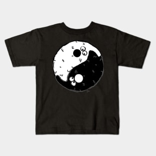 Worms on a String Yin and Yang by Yuuki G Kids T-Shirt